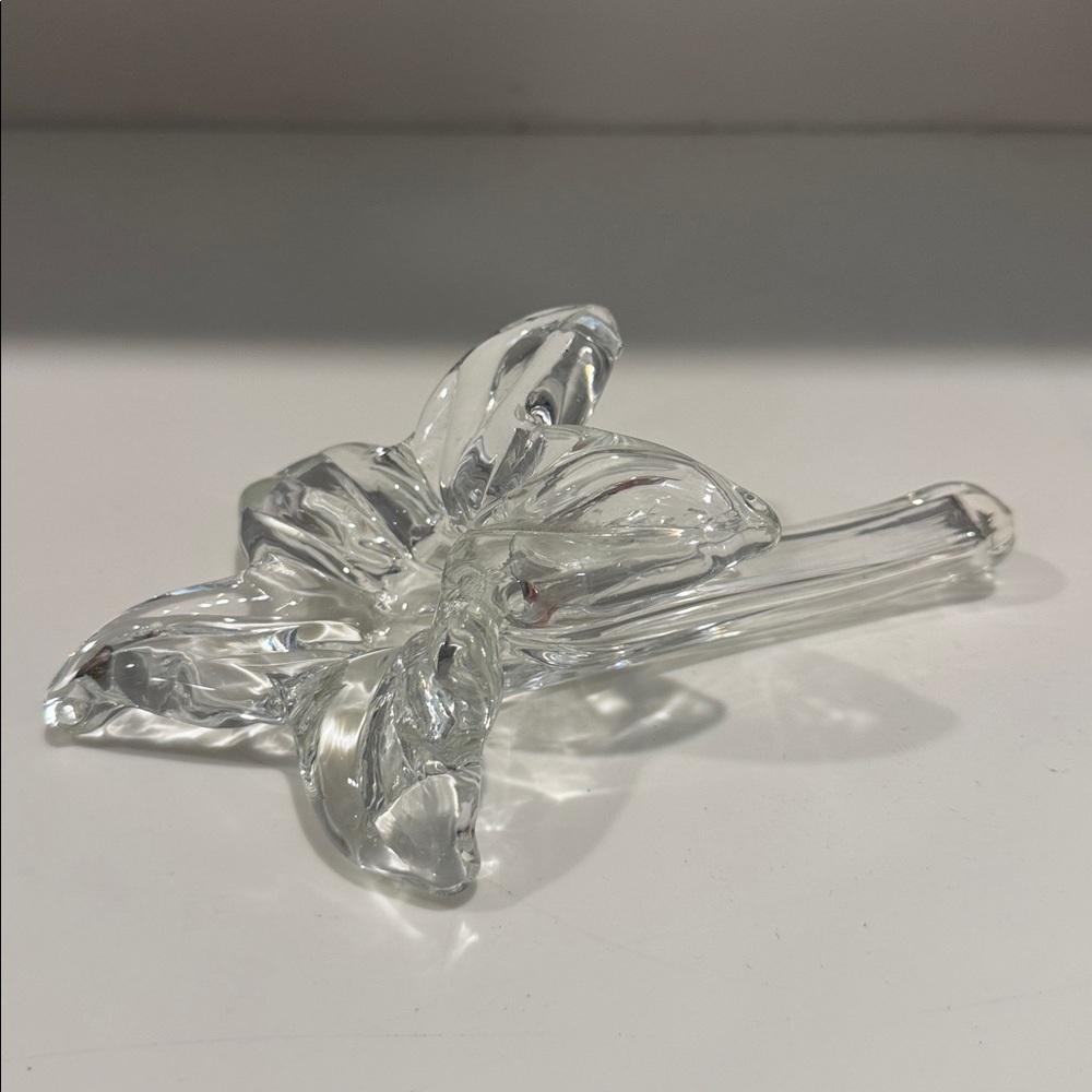 VINTAGE Hand Blown Clear Glass Lily Flower Shaped Single Bud Vase 7 inch - Picture 2 of 4